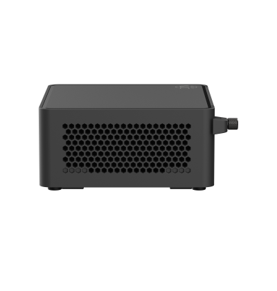 Asus NUC 15 Pro, CPU Intel® Core™ 7 240H, versione Tall